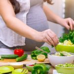 gebelikte-yemek-yemek-nasil-olmalidir